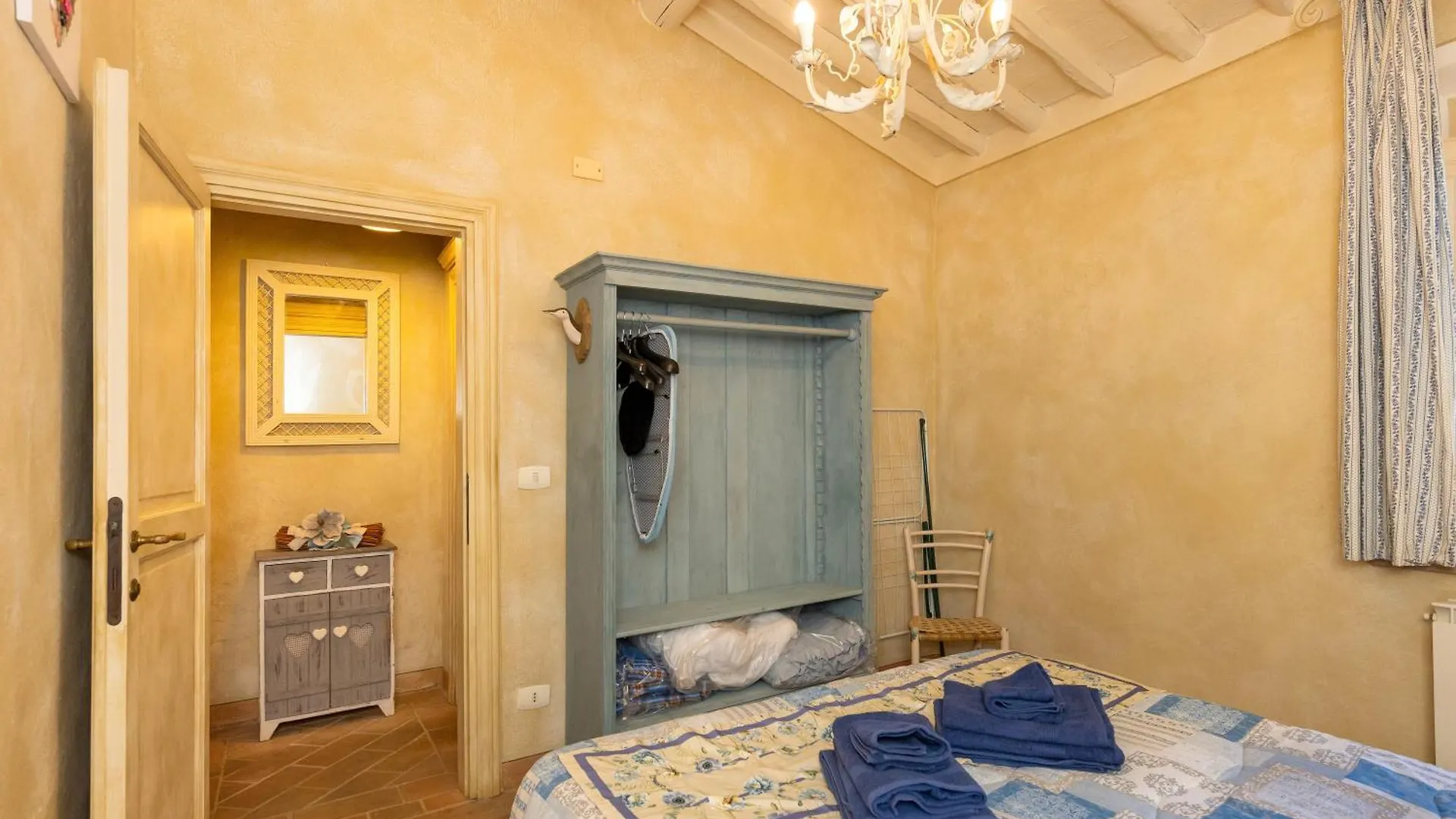 San Giovanni Residence Peccioli 0*,  Italia